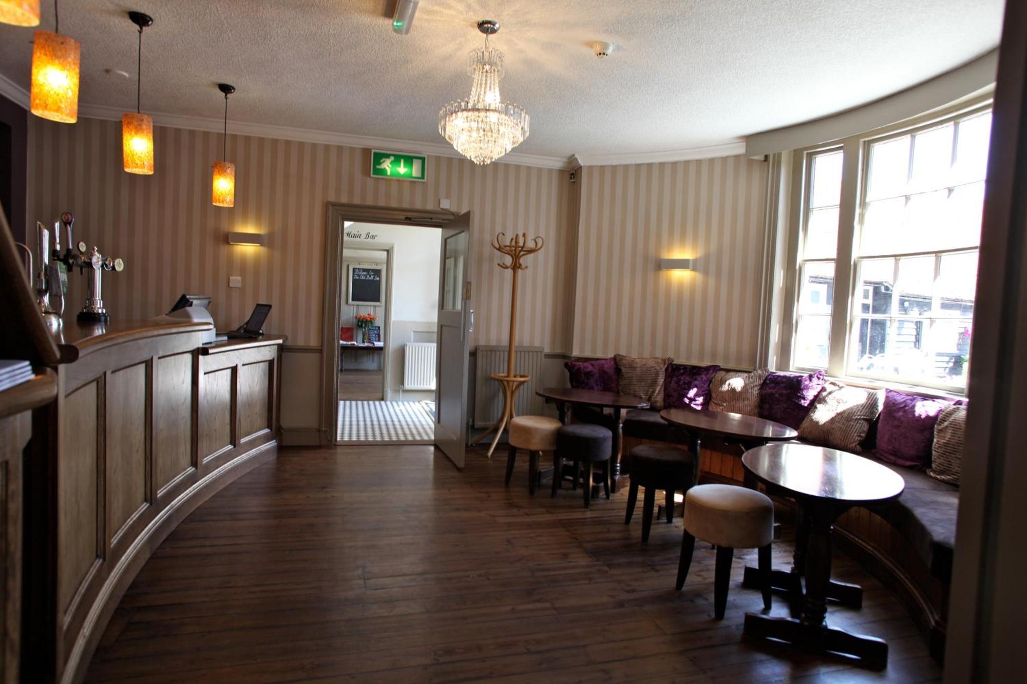 Old Bull Inn Royston  Luaran gambar