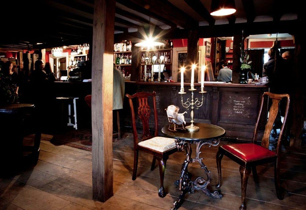 Old Bull Inn Royston  Luaran gambar
